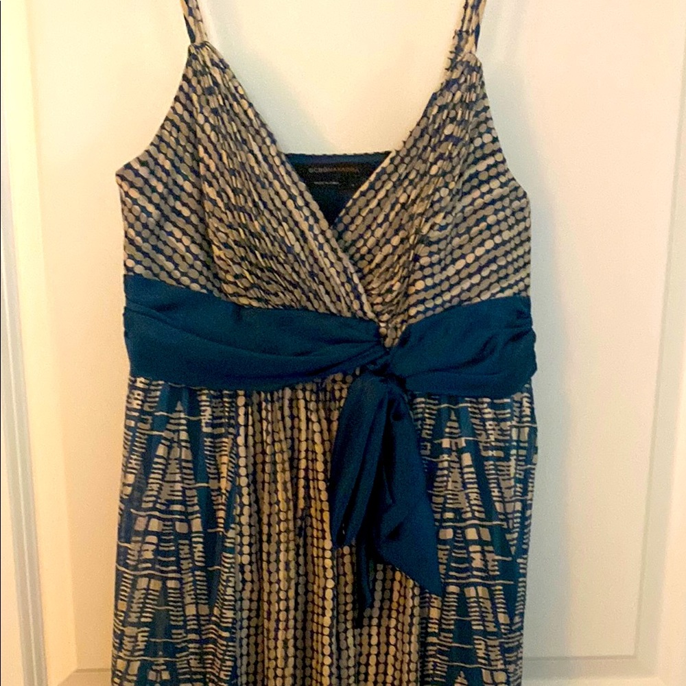Elegant BCBG MaxAzria Blue and Cream Silk Women's Dress. Size 4